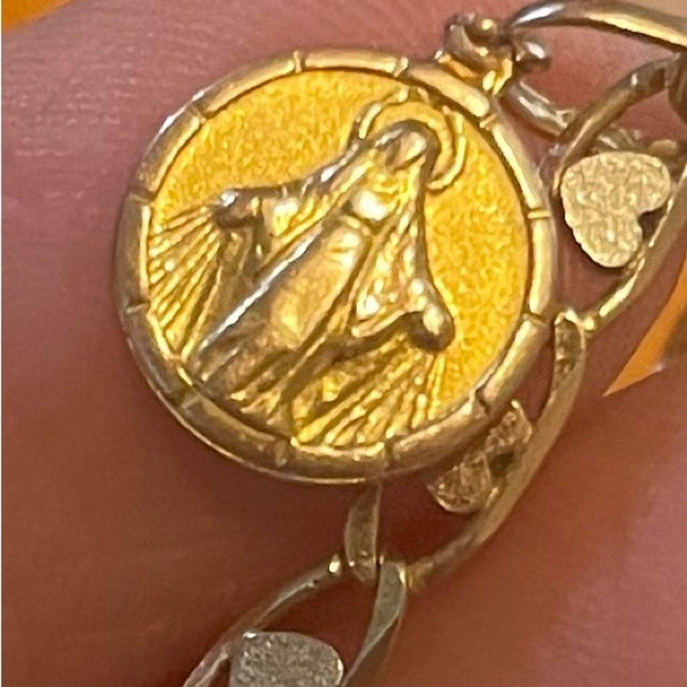 18k solid gold religious pendant charm Virgin Mary